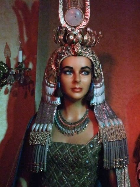 Elizabeth Taylor As Cleopatra Vii 4 A Photo On Flickriver