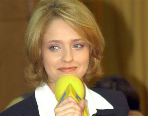 Jun 11, 2021 · povestea mihaelei maria coman nu este complicată deloc. Maria Coman, de la copilăria într-o familie de medici, la ...