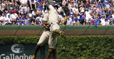 농구 고베어의 굴욕…'올해의 수비수'가 수비 구멍으로 (2). 김하성 수비 도중 좌익수 충돌해 충격으로 교체, 적시타로 ...
