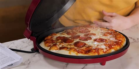 5 Best Pizza Makers Reviews Of 2023