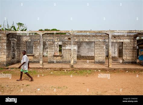 Kenema Sierra Leone Hi Res Stock Photography And Images Alamy