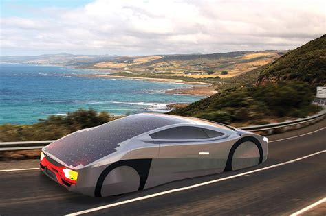 แสงพระอาทิตย์ ให้พลังงานแก่รถยนต์ได้จริงหรือ ? | autoinfo.co.th