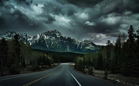 Endless Road Wallpaper 4k Canadian Rockies Dark Clouds