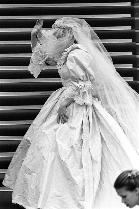 The wedding of lady diana and charles prince of wales on 29th of. 310 best DIANA'S ROYAL WEDDING images on Pinterest | Royal ...