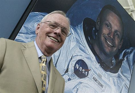 Neil Armstrong Birth Anniversary 5 Things You Didnt Know About The