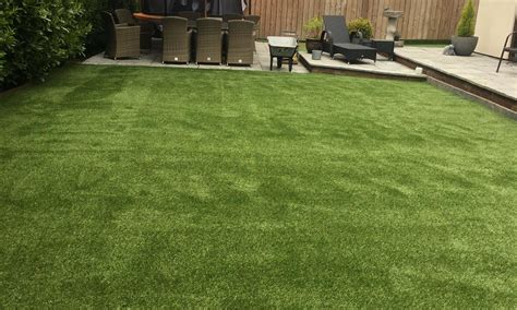 Artificial grass liquidators has the best turf at the lowest cost. Artificial Grass for Gardens | Grimsby, Lincoln & Hull ...