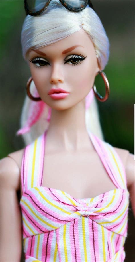 Lv The Eyes Realistic Barbie That Poppy Integrity Dolls Glam Doll