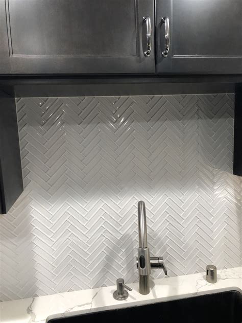 Pin By April Hosein On Herringbone White Glass Backsplash Glass