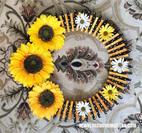 How To Make A Beautiful Clothespin Sunflower Wreath Tutorial