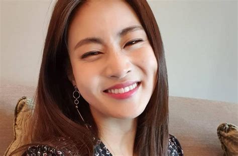 Ask anything you want to learn about kang sora by getting answers on askfm. Mirip Makanan Korea, Kang Sora Ngaku Ketagihan Rendang ...
