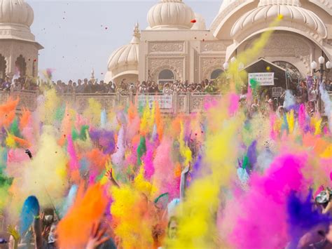Holi 7 Most Beautiful Places In India To Celebrate Holi