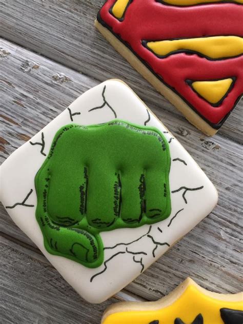 Pin De Pam Schwigen En Cookie Decorating Super Heros Galletas