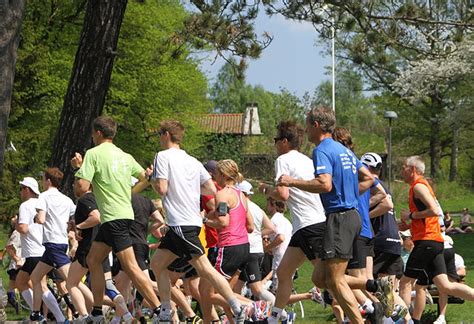 A capacity has been set at 15,000 with a proportion of those. Göteborgsvarvet tilbyr også terrengløp - på selveste 17 ...