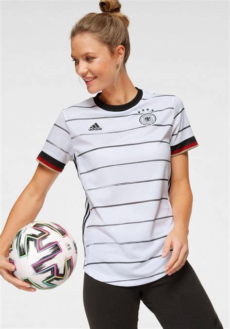 Das kroatien em 2021 auswärtstrikot ist hauptsächlich schwarz und grau und wird durch zahlreiche kleine quadrate geprägt. adidas Performance Trikot »EM 2021 DFB Heimtrikot Damen ...