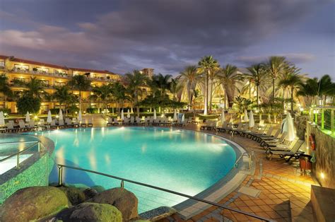 Check spelling or type a new query. Hotel H10 Playa Meloneras Palace***** foto's. Bekijk ...
