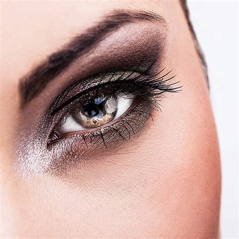 Best Makeup Tips For Hazel Eyes Tutorial Pics