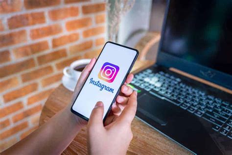 How To Follow Someone On Instagram From A Pc Android Or Iphone