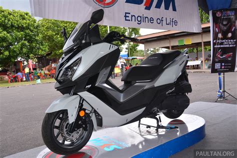 Back in november of last year, we reported that sym malaysia, which is represented locally by m force bike holdings. 2017 SYM Cruisym 300i shown at Gempaq Penang 2.0 Image 638380
