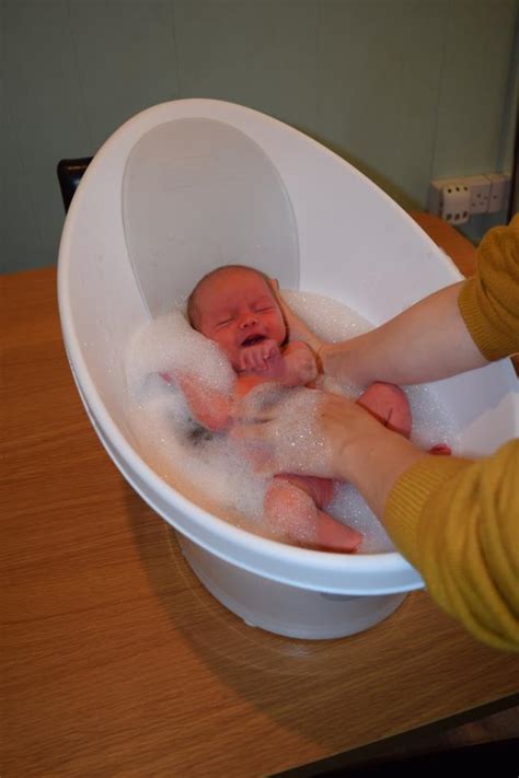 Baby's bath water should be about 100 degrees fahrenheit, which is just slightly higher than body temperature. Top Tips For Safely Bathing Your Newborn Baby - Apples & Pips