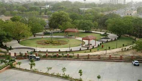 Best Places to Hangout in Jaipur with Friends, Family and loved Ones