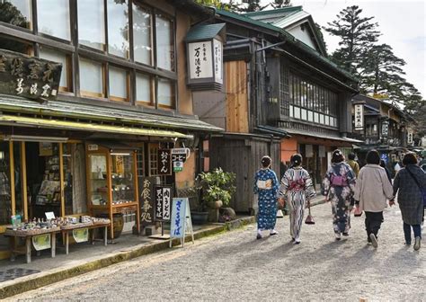 11 Of The Best Tourist Spots In Kanazawa The City Filled With Japanese