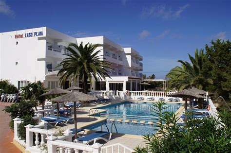 Sant francesc xavier kilisesi otele 3 km, tipic ise 5 dakikalık yürüme mesafesindedir. Dove dormire a Formentera: 4 alloggi (low cost) sul mare