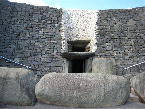7 Prehistoric Sites To Visit Around Ireland