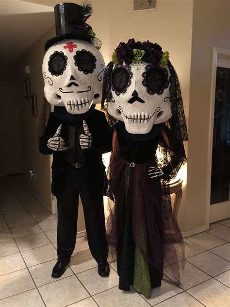 Top 10 Printable Day Of The Dead Halloween Costumes For Couples