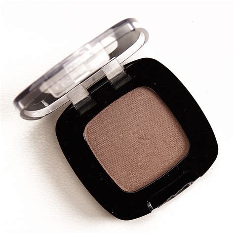 L Oreal Colour Riche Mono Eyeshadow 5 99 For 0 12 Oz Debuted A Couple Of Months Ago In 15