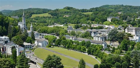 8,7 km • 3 h 23 m. Buche günstige Hotels in Occitanie ab € 6 | SWOODOO