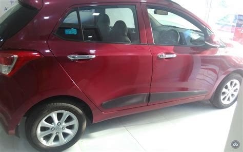 It is available in a wide range of colours and the ex show room price in mumbai ranges between rs 4.55 lakh to rs 5.41. Used Hyundai I10 1.2 Asta MT in Mumbai 2015 model, India ...