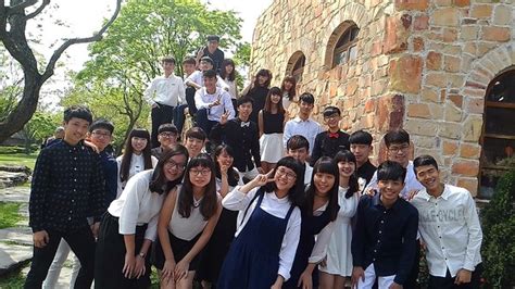 Manage your video collection and share your thoughts. 溫朗東／插畫家：支持學生穿制服! 自媒體的影響力 | ETtoday論壇新聞 | ETtoday 新聞雲