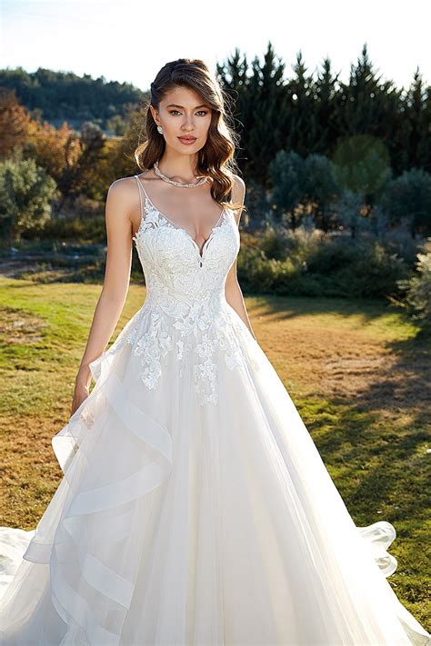 Search by silhouette, price, neckline and more. Wedding Dress EK1293 - Eddy K Bridal Gowns | Designer ...