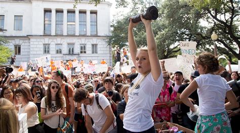 Ut Students Protest Campus Carry In Provocative Demonstration The Alcalde