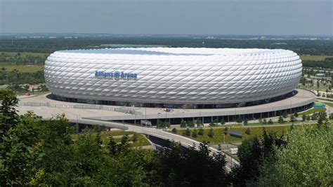 30 mayıs 2005 tarihinde açıldı. Bayern München heeft stadion al betaald | Buitenlands ...