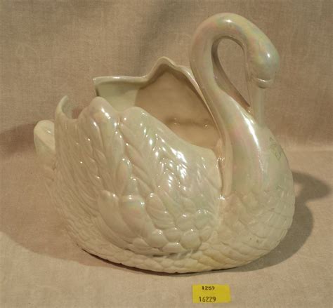 Thriftchi ~ Holland Mold F114 Ceramic Iridescent Swan Planter Signed