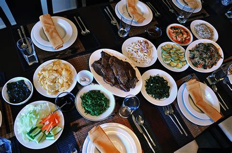 Koreans usually don't celebrate christmas as jesus's birthday if you are not christian. Christmas in Asia: South Korea and the Philippines Travel ...