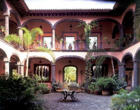 Hacienda is a spanish word for an estate. 79 best images about Houses on Pinterest | House plans ...