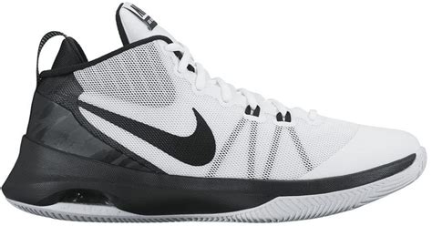 Nike Air Versatile Basketball Shoes In White For Men Lyst