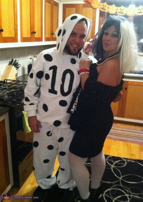 Cruella Deville And 101 Dalmatians Couple Costume