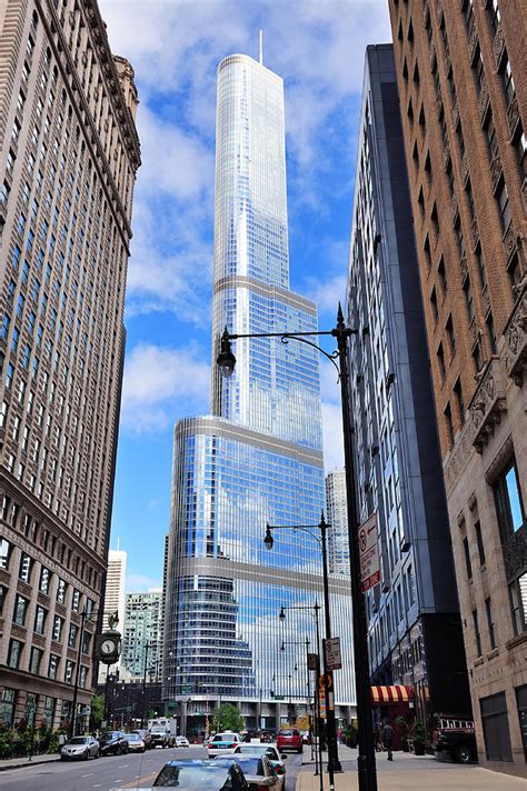 Trump Tower Chicago Photograph by Songquan Deng