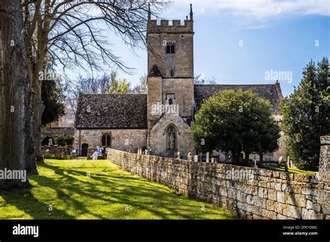 St Eadburgha S Church At Broadway In The Cotswolds Stock Photo Alamy