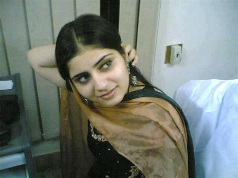 Desi Girls Pic Specially Pathan Girls