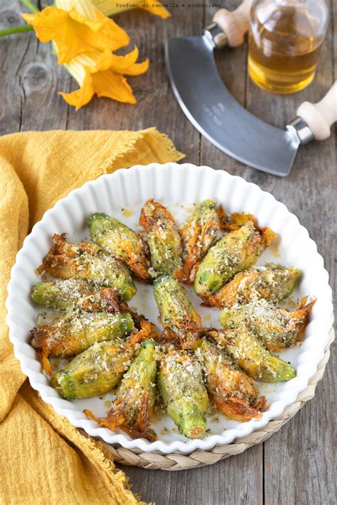 Maybe you would like to learn more about one of these? Fiori di zucca ripieni vegetariani - Profumo di Cannella e ...