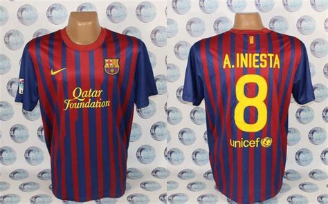 Barcelona 2011 2012 8 Iniesta Home Football Soccer Shirt Jersey