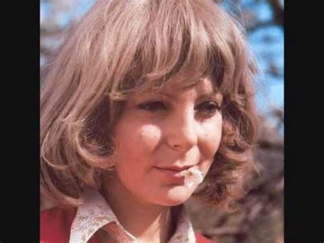 20 ways you never thought of using a shower rod. Hana Zagorová - Proč - YouTube