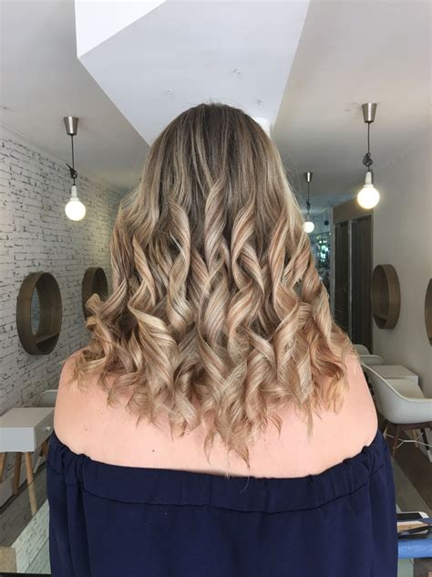 Here's what you need to as its name suggests, the wolf cut is a little wild, thanks to loads of shaggy, wavy layers; Pin by CHLOE HADLEY⚡️ on WOLF & CO. Hair & Beauty | Hair ...
