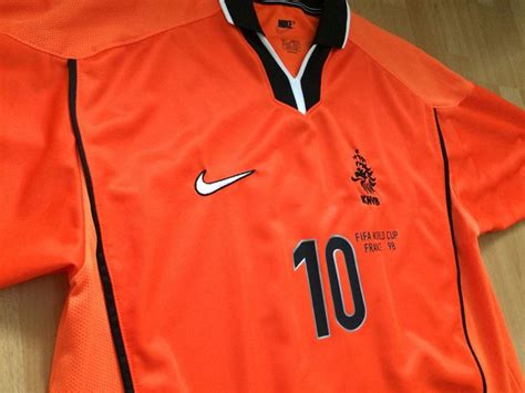 Het nieuwe shirt van het nederlands elftal is door nike bekend gemaakt. Nederlands Elftal Shirt Thuis WK 1998 - Clarence Seedorf 10 - Maat L. - Catawiki