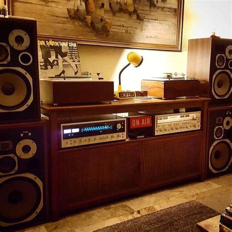 Caffee Cup Audio Room Vinyl Room Home Music Rooms