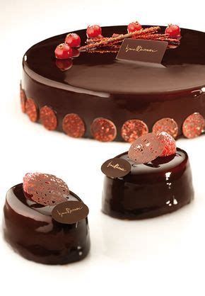 A 16 anni, dopo un periodo di lavoro in un panificio nel centro della città natale. Mousse al cioccolato | Cioccolato, Ricette dolci, Mousse ...